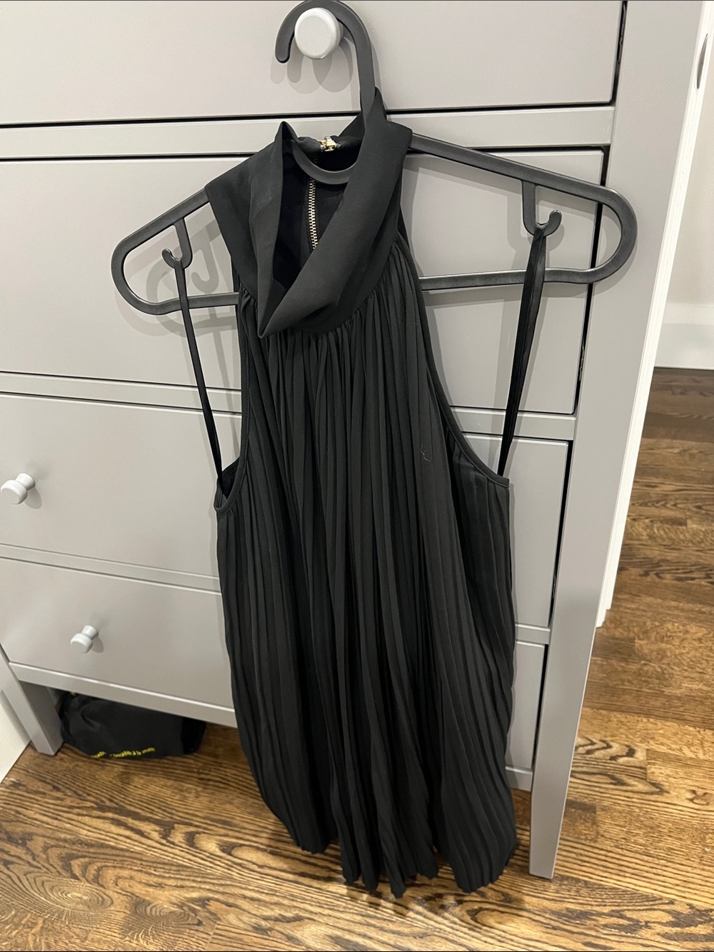 pleated tank as is